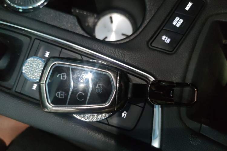 Used Cadillac XT5 2020 28T Four-Wheel Drive Luxury Version Vehicle Key