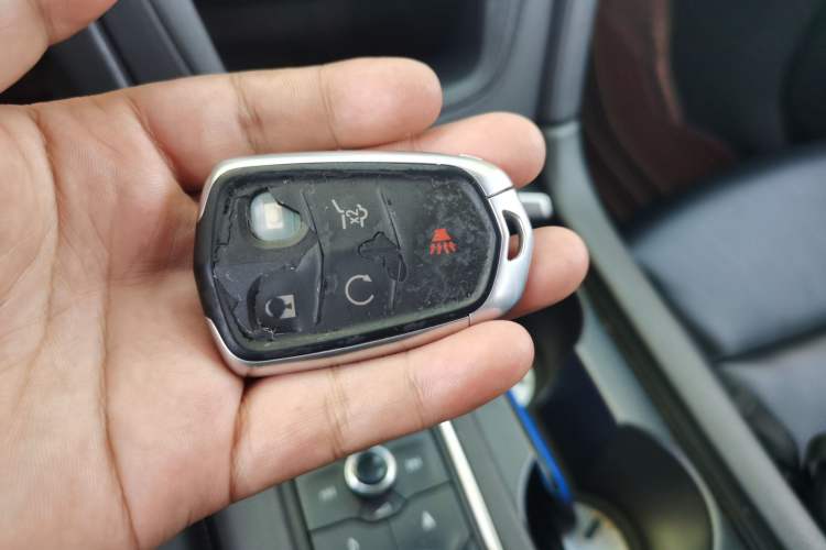 Used Cadillac XT5 2020 28T Luxury Version Vehicle Key