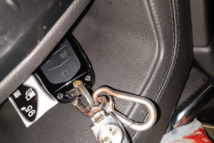 Used Cadillac XT5 2020 28T Luxury Version Vehicle Key