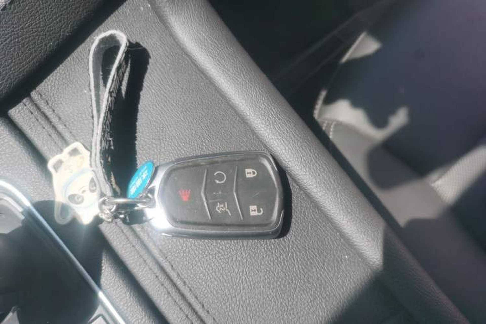 Used Cadillac XT5 2020 Revised Version 28T Tech Edition Vehicle Key