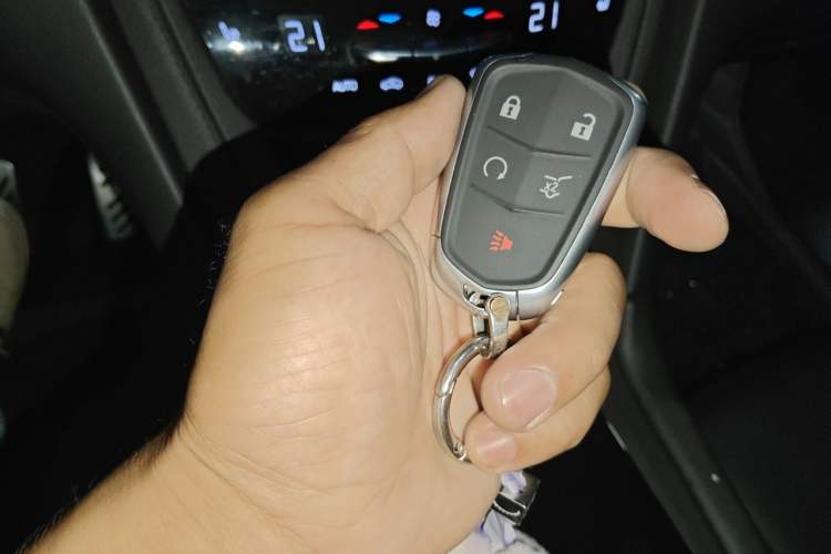 Used Cadillac XT5 2020 28T Luxury Version Vehicle Key