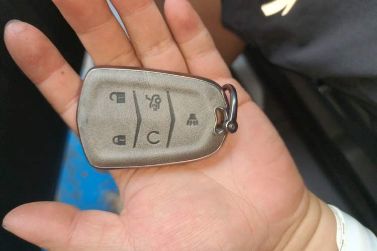 Used Cadillac XT5 2020 28T Luxury Version Vehicle Key