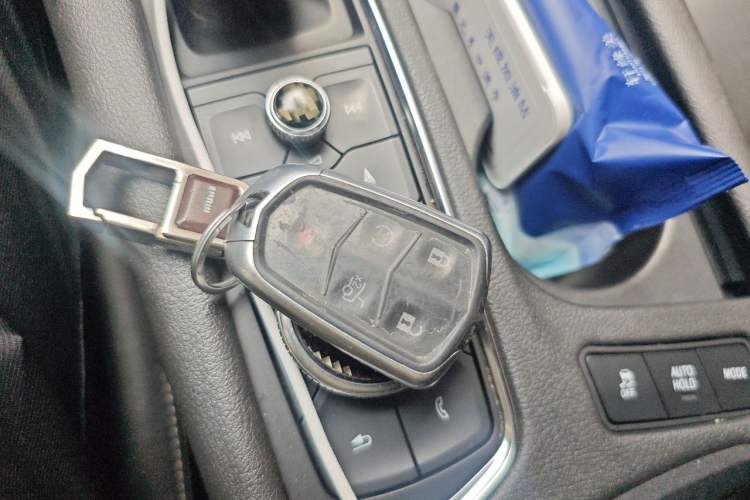 Used Cadillac XT5 2020 28T Luxury Version Vehicle Key