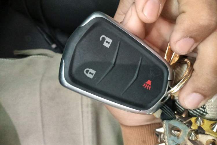 Used Cadillac XT5 2020 28T Tech Edition Vehicle Key