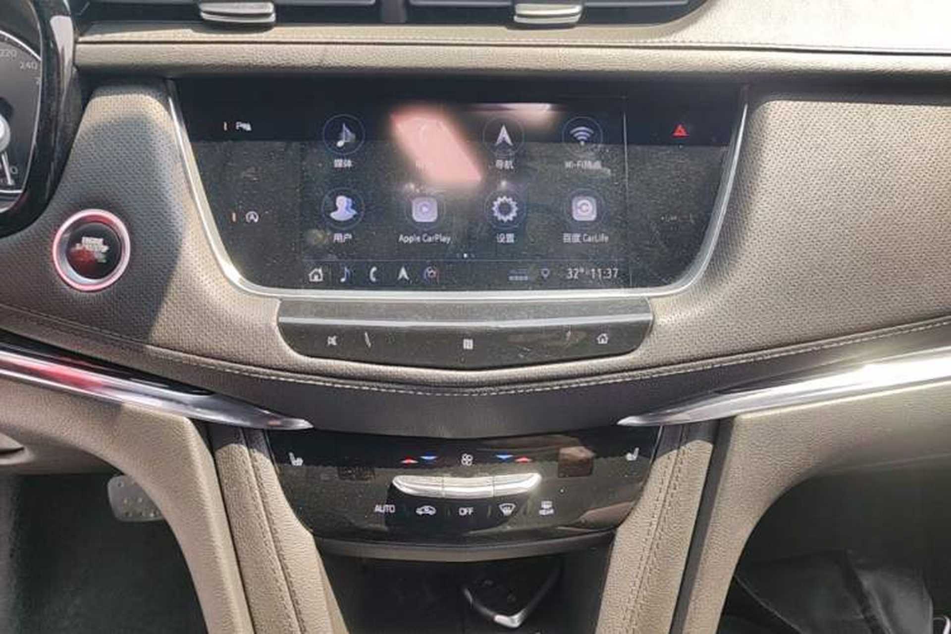 Used Cadillac XT5 2020 28T Luxury Version Audio And AC Panel