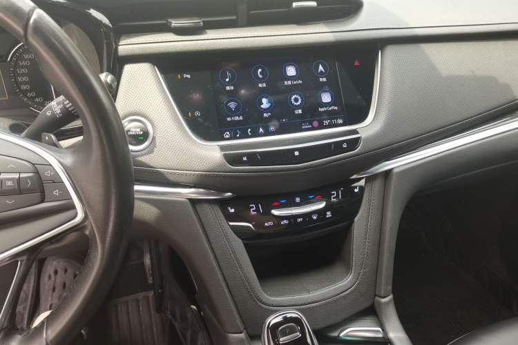 Used Cadillac XT5 2020 28T Luxury Version Audio And AC Panel