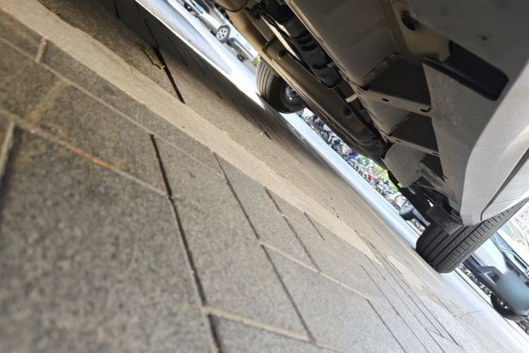 Used Cadillac XT5 2020 Revised Version 28T Luxury Edition Chassis Front Left