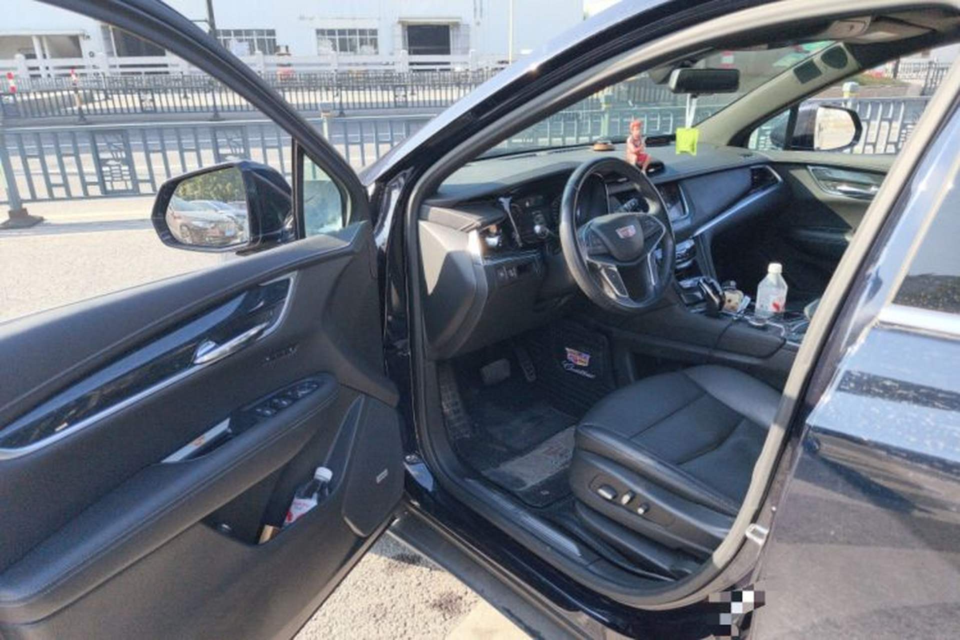 Used Cadillac XT5 2020 Revised Version 28T Luxury Edition Driver Seat