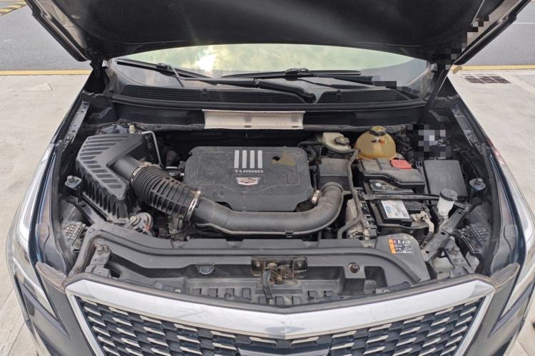 Used Cadillac XT5 2020 Revised Version 28T Luxury Edition Engine Bay