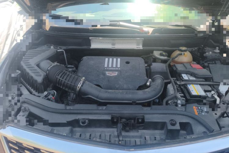 Used Cadillac XT5 2020 28T Luxury Version Engine Bay