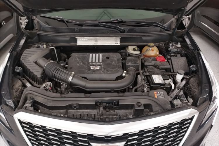 Used Cadillac XT5 2020 Revised Version 28T Luxury Edition Engine Bay