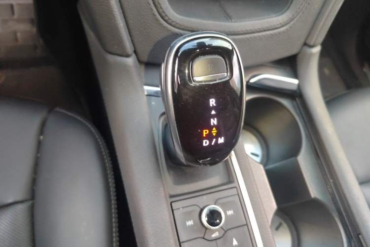 Used Cadillac XT5 2020 Revised Version 28T Four-Wheel Drive Luxury Edition Gear Lever
