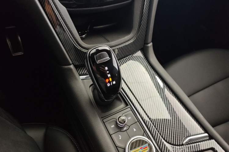 Used Cadillac XT5 2020 Revised Version 28T Luxury Edition Gear Lever