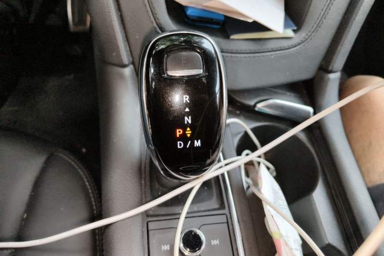 Used Cadillac XT5 2020 28T Luxury Version Gear Lever