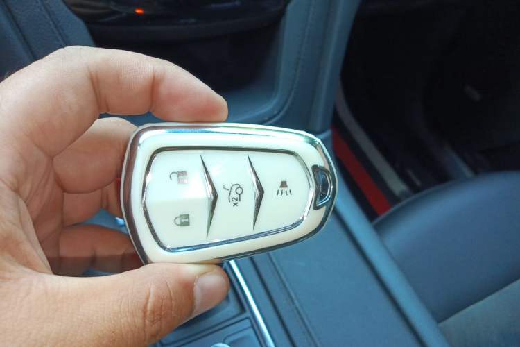 Used Cadillac XT5 2020 28T Tech Edition Interior 1