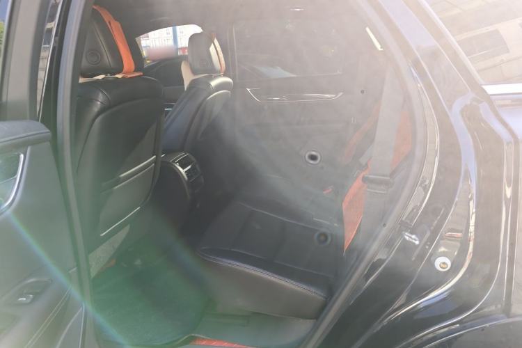 Used Cadillac XT5 2020 Revised Version 28T Luxury Edition Left Rear Seat