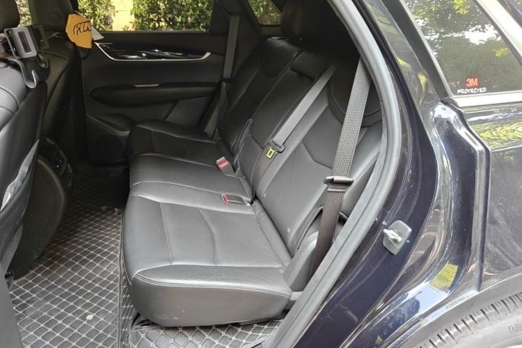Used Cadillac XT5 2020 Revised Version 28T Luxury Edition Left Rear Seat