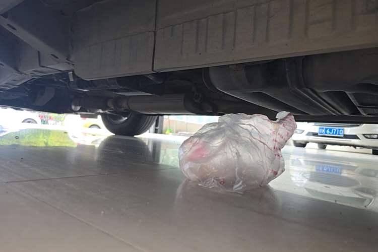 Used Cadillac XT5 2020 Revised Version 28T Luxury Edition Left Side Sill