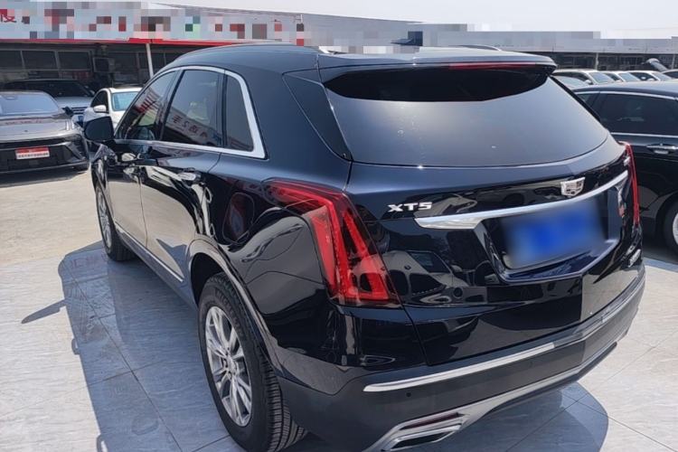 Used Cadillac XT5 2020 28T Luxury Version Rear Left 45 Deg