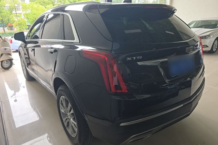 Used Cadillac XT5 2020 Revised Version 28T Luxury Edition Rear Left 45 Deg