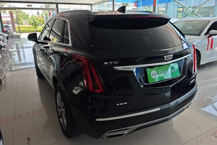 Used Cadillac XT5 2020 Revised Version 28T Luxury Edition Rear Left 45 Deg