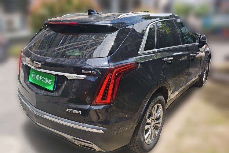 Used Cadillac XT5 2020 Revised Version 28T Luxury Edition Rear Right 45 Deg
