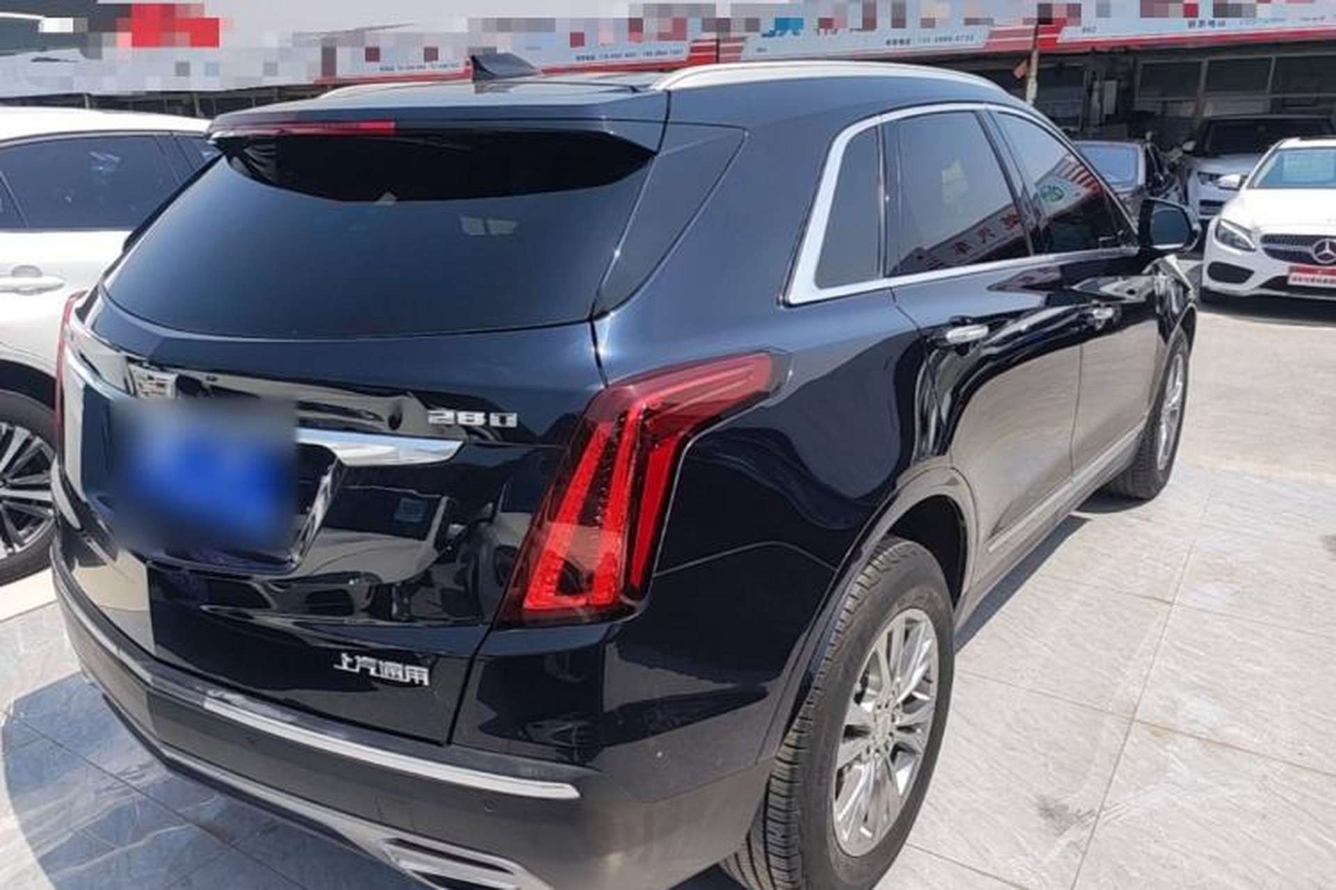 Used Cadillac XT5 2020 28T Luxury Version Rear Right 45 Deg