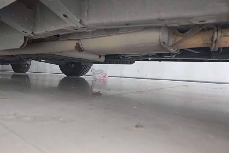 Used Cadillac XT5 2020 Revised Version 28T Luxury Edition Right Side Sill