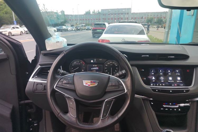 Used Cadillac XT5 2020 Revised Version 28T Four-Wheel Drive Luxury Edition Steering Wheel