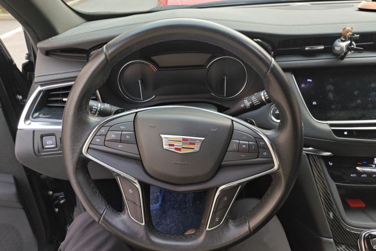 Used Cadillac XT5 2020 Revised Version 28T Luxury Edition Steering Wheel