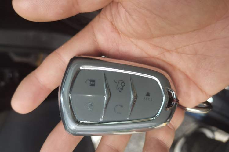 Used Cadillac XT5 2020 28T Luxury Version Vehicle Key