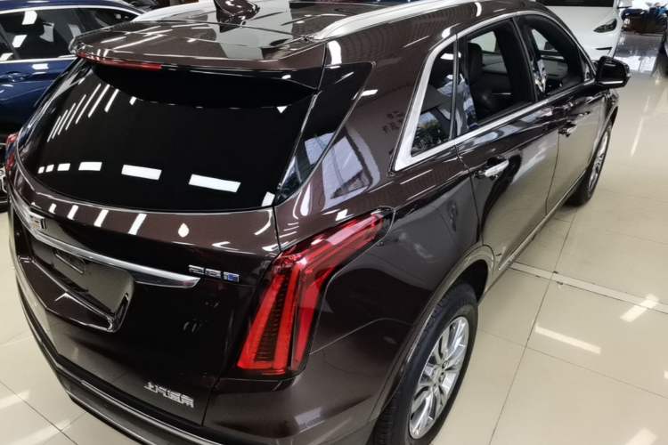 Used Cadillac XT5 2020 28T Four-Wheel Drive Luxury Version Rear Right 45 Deg