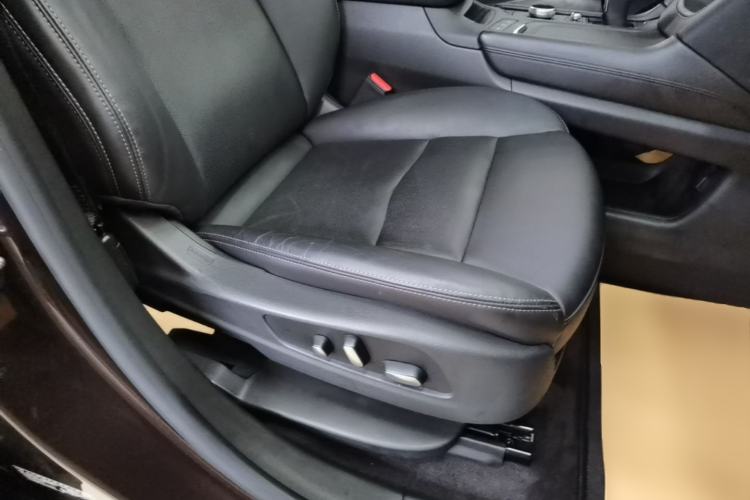 Used Cadillac XT5 2020 28T Four-Wheel Drive Luxury Version Right Front Seat