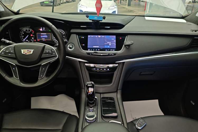 Used Cadillac XT5 2020 28T Luxury Version Audio And AC Panel