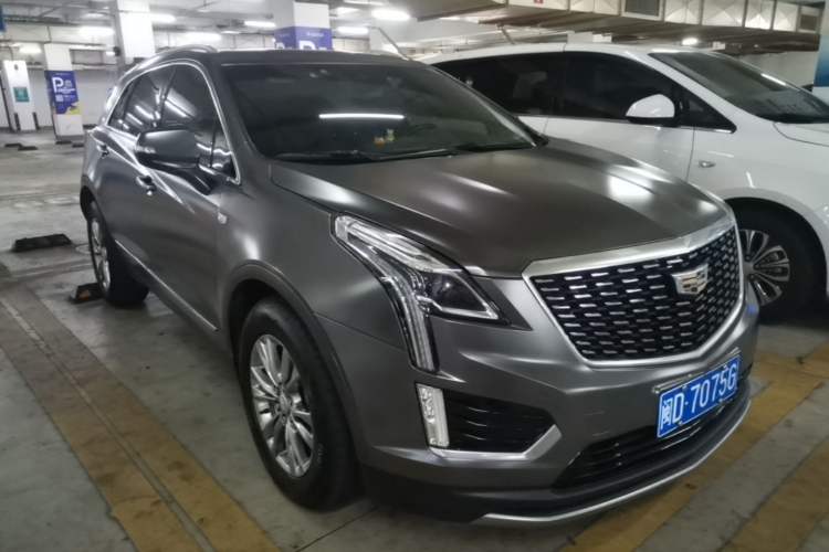 Used Cadillac XT5 2020 Revised Version 28T Luxury Edition Front Right 45 Deg