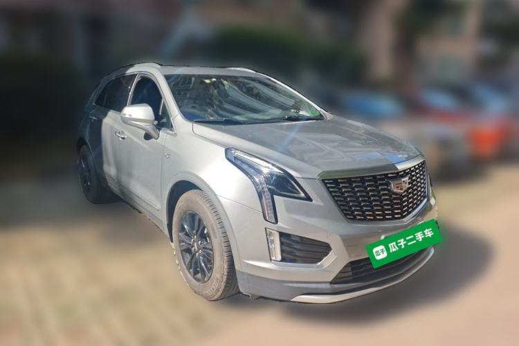 Used Cadillac XT5 2020 Revised Version 28T Luxury Edition Front Right 45 Deg