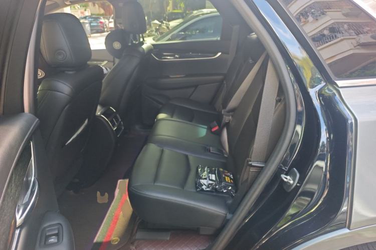 Used Cadillac XT5 2020 Revised Version 28T Luxury Edition Left Rear Seat