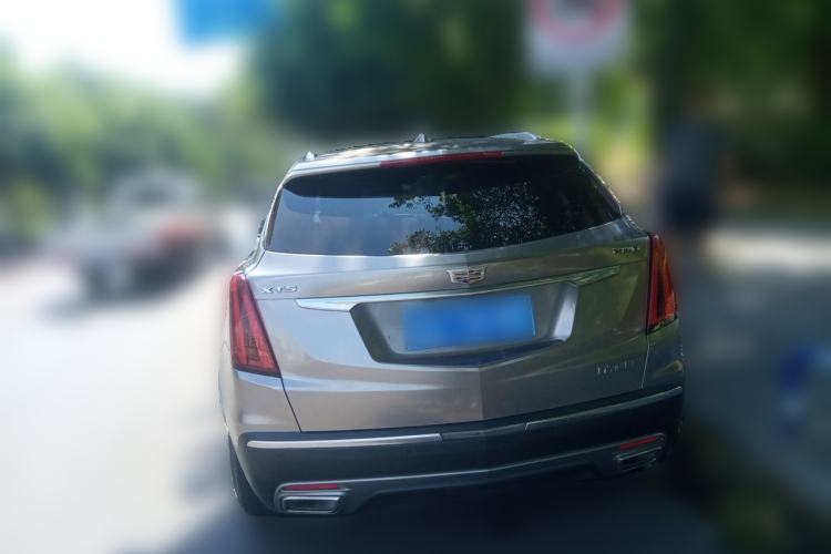 Used Cadillac XT5 2020 28T Luxury Version Rear Left 45 Deg