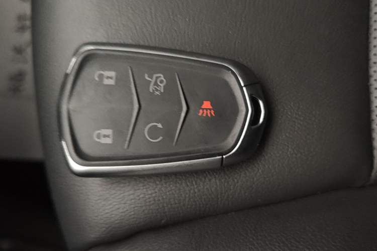 Used Cadillac XT5 2020 28T Luxury Version Vehicle Key