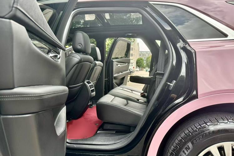 Used Cadillac XT5 2020 Revised Version 28T Luxury Edition Interior 2