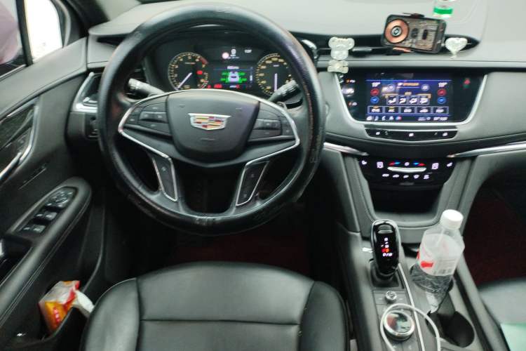 Used Cadillac XT5 2020 Revised Version 28T Luxury Edition Steering Wheel
