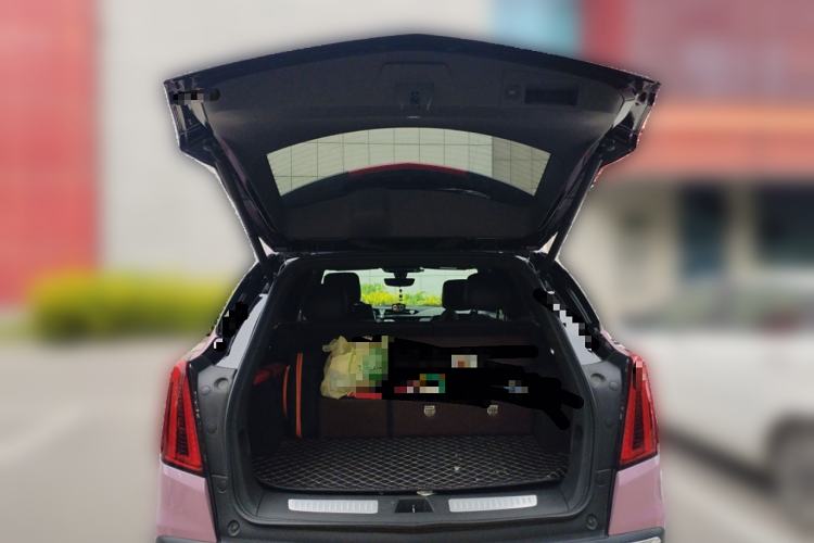 Used Cadillac XT5 2020 Revised Version 28T Luxury Edition Trunk