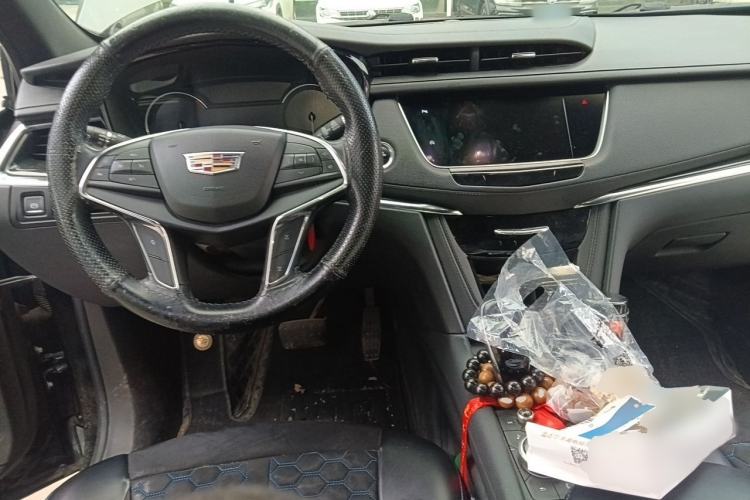 Used Cadillac XT5 2020 28T Four-Wheel Drive Luxury Version Center Console