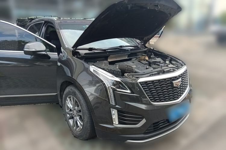 Used Cadillac XT5 2020 28T Four-Wheel Drive Luxury Version Front Right 45 Deg
