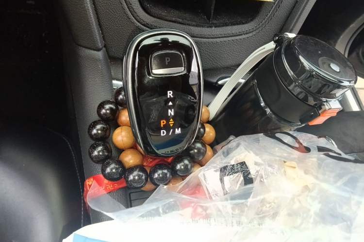 Used Cadillac XT5 2020 28T Four-Wheel Drive Luxury Version Gear Lever