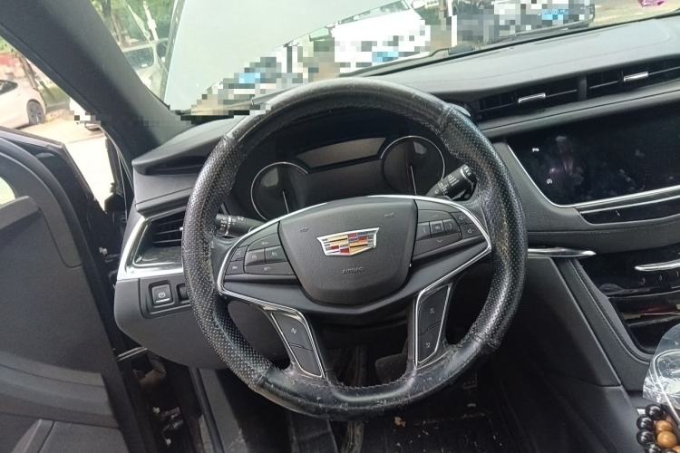 Used Cadillac XT5 2020 28T Four-Wheel Drive Luxury Version Steering Wheel