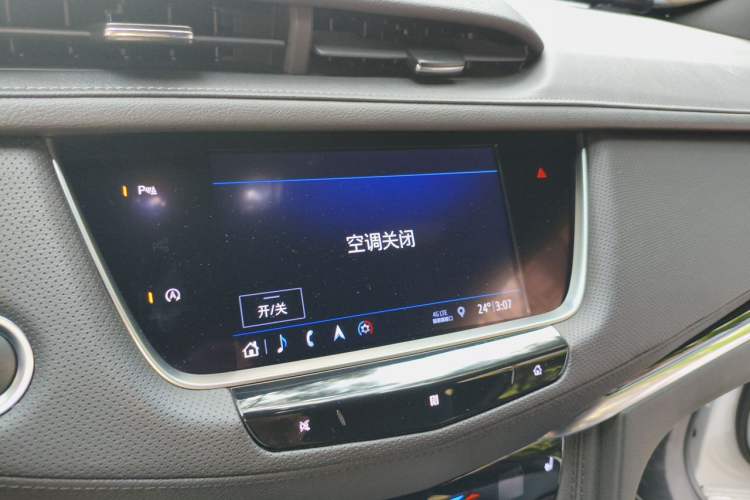 Used Cadillac XT5 2020 28T Four-Wheel Drive Luxury Version Audio And AC Panel
