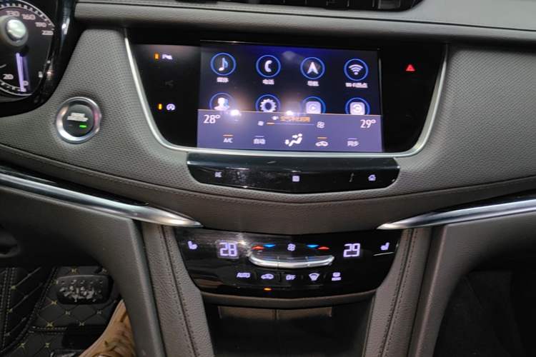 Used Cadillac XT5 2020 Revised Version 28T Luxury Edition Audio And AC Panel