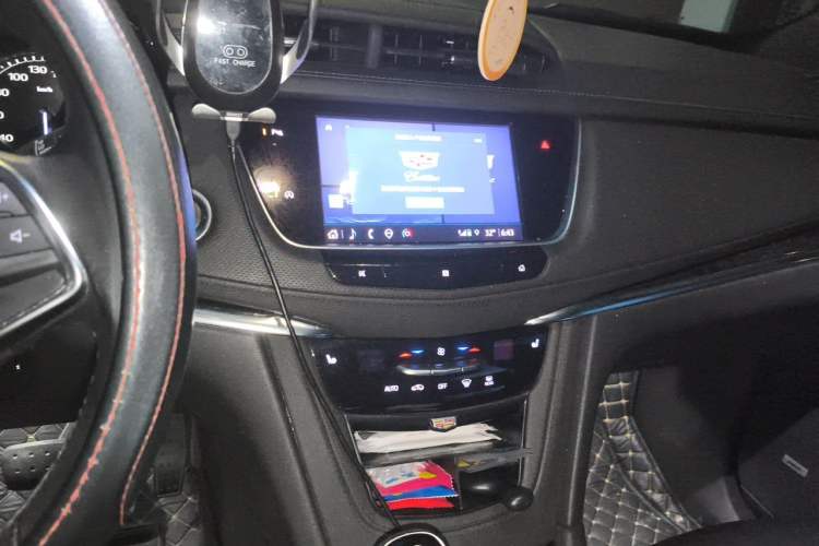 Used Cadillac XT5 2020 Revised Version 28T Luxury Edition Audio And AC Panel