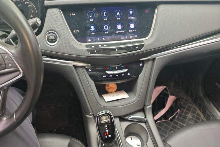 Used Cadillac XT5 2020 28T Four-Wheel Drive Luxury Version Audio And AC Panel